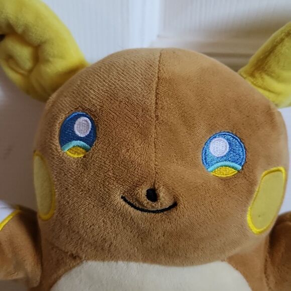 Pokemon Raichu Tomy Plush 13" - Picture 2 of 11